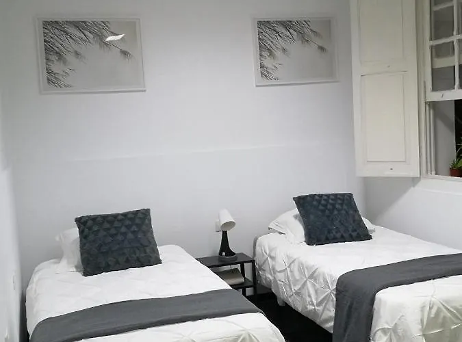 Acogedor Con Excelente Ubicacion.